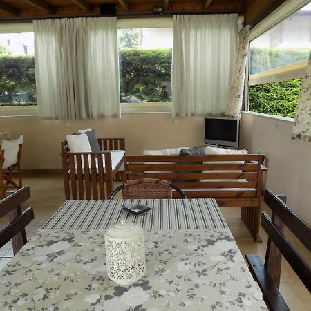 Alisachni Apartment Paralia Pantaleimonos Ngoại thất bức ảnh