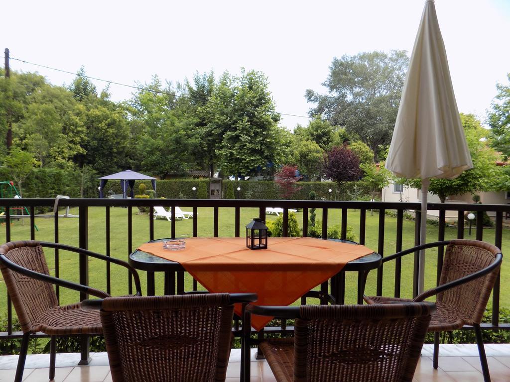 Alisachni Apartment Paralia Pantaleimonos Ngoại thất bức ảnh