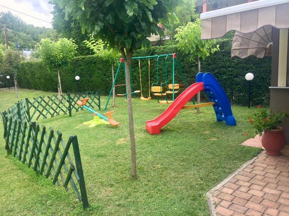 Alisachni Apartment Paralia Pantaleimonos Ngoại thất bức ảnh